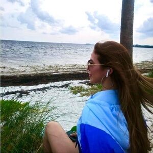 Meet your Posher, Lidy